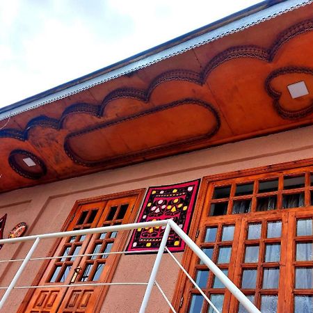 Istirohat Guest House Samarkand Eksteriør billede