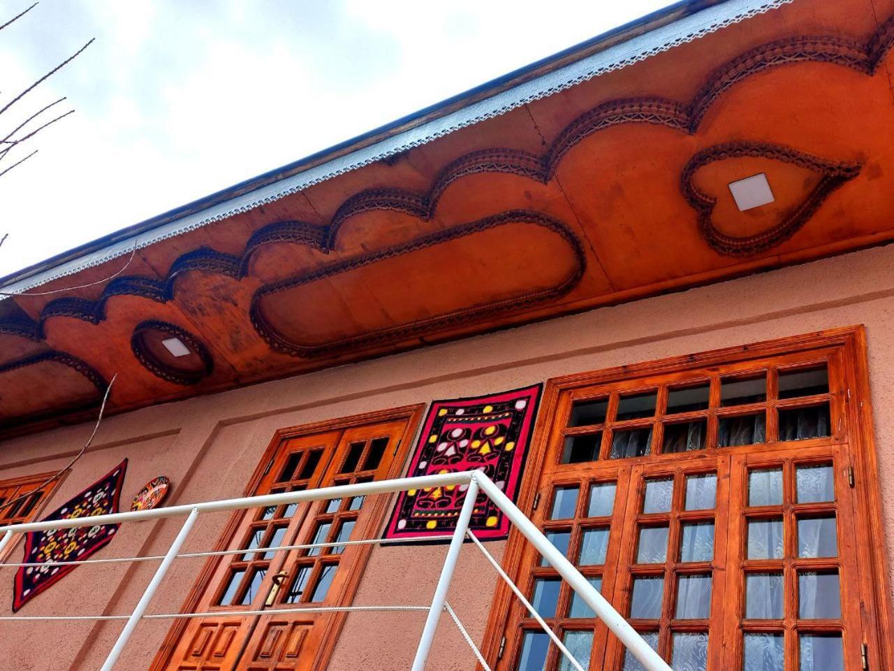Istirohat Guest House Samarkand Eksteriør billede