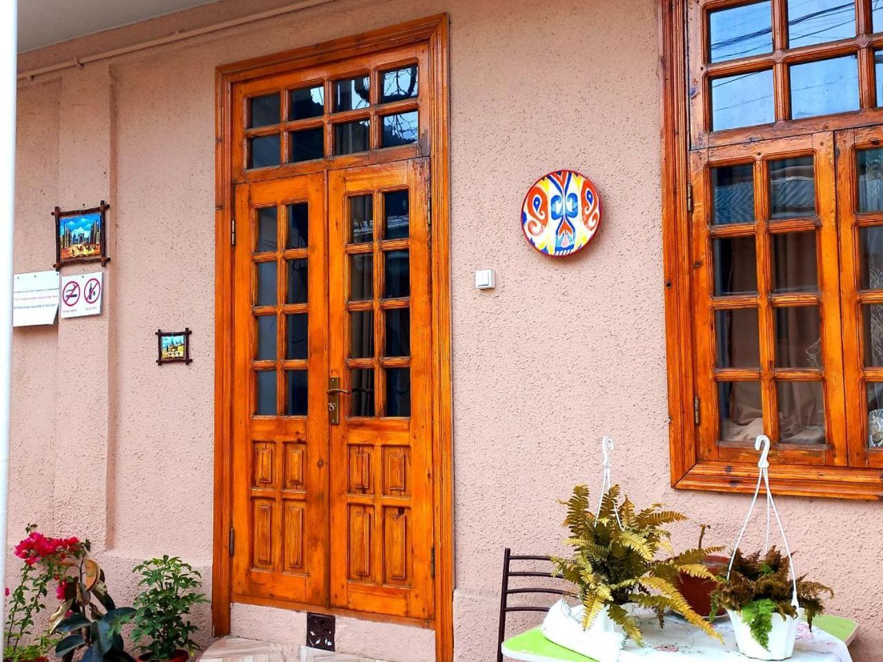 Istirohat Guest House Samarkand Eksteriør billede